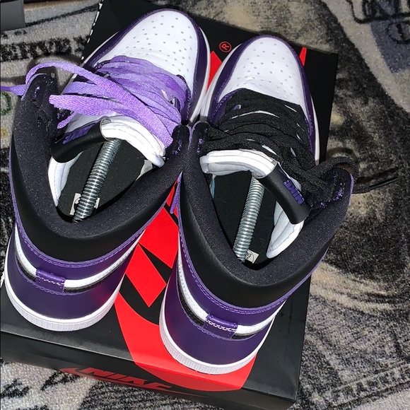 Jordan Retro 1 High “Court Purple” - Picture 4 of 6